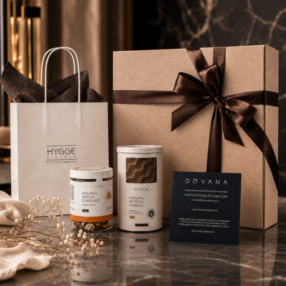 Premium dovanų rinkinys su gurmaniškais produktais, arbata ir dovanų dėže – HYGGE Lietuva